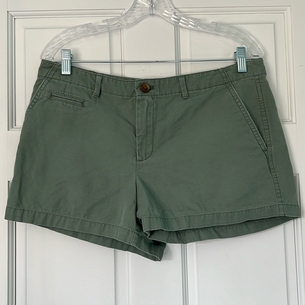 Gap Olive Green Khaki Canvas Shorts